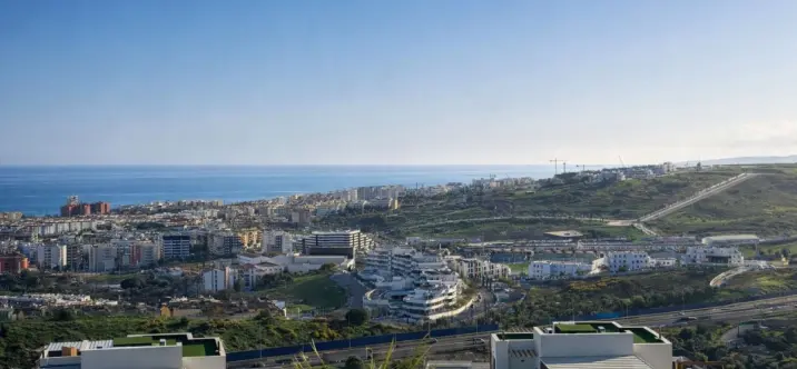 Продажа апартаментов на среднем этаже в Estepona 1