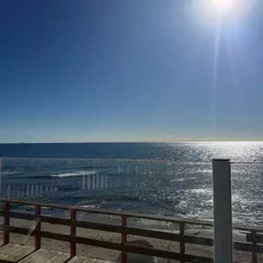 Продажа апартаментов на среднем этаже в Calahonda