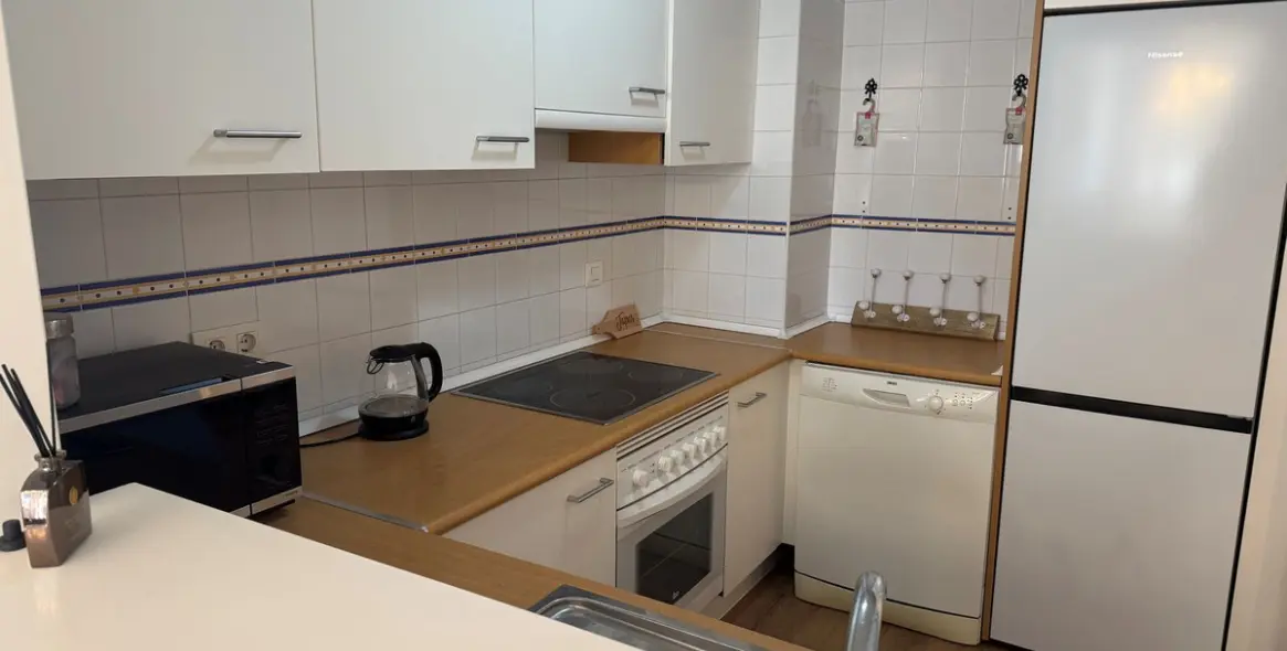 Продажа апартаментов на среднем этаже в Calahonda 10