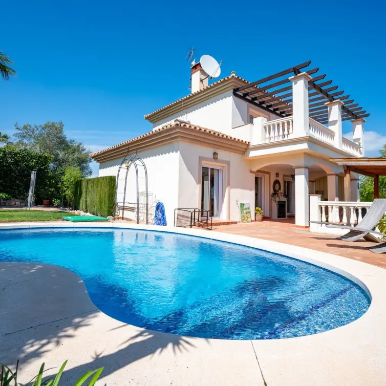 Venta de villa independiente en Coín
