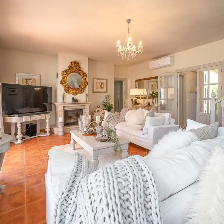 Venta de villa independiente en Coín