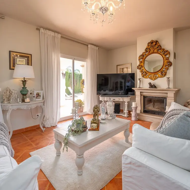 Venta de villa independiente en Coín