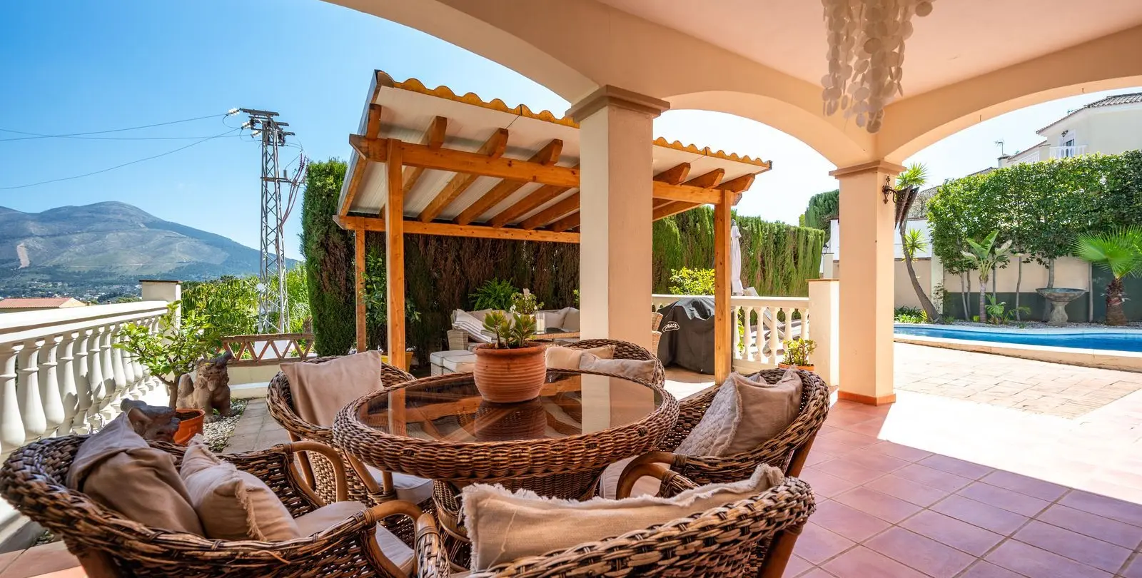 Sale of detached villa in Coín 34