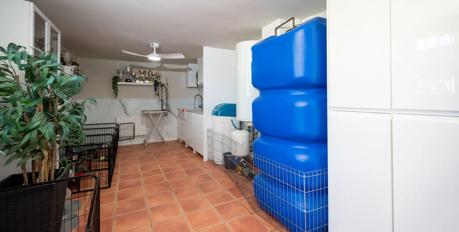 Sale of detached villa in Coín 37