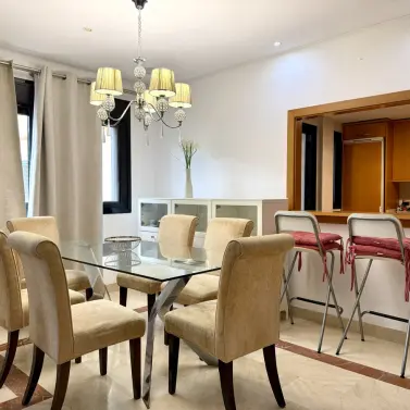 Продажа апартаментов на среднем этаже в Puerto Banús