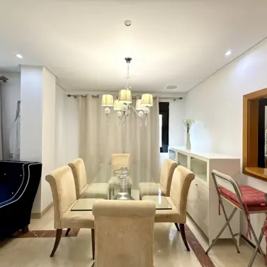 Продажа апартаментов на среднем этаже в Puerto Banús