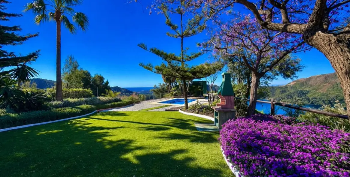 Venta de villa independiente en Istán 3