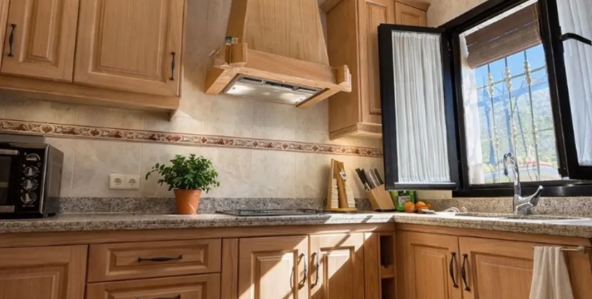 Venta de villa independiente en Istán 12