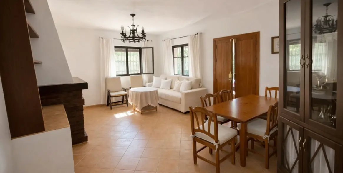 Venta de villa independiente en Istán 14