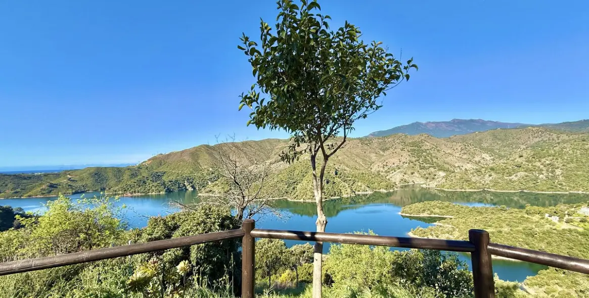 Venta de villa independiente en Istán 22