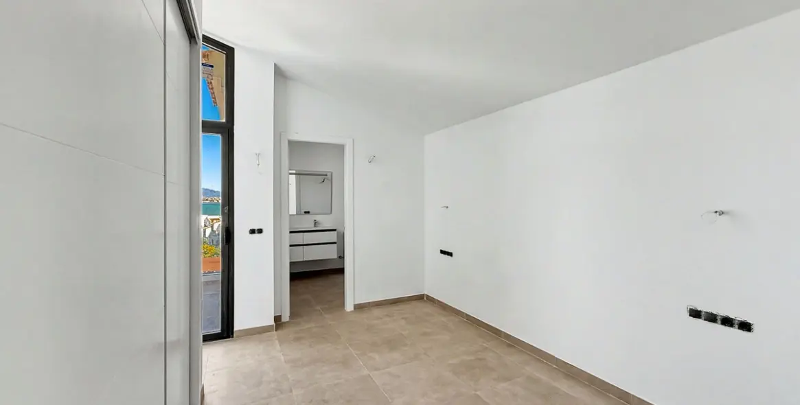 Venta de casa pareada en Estepona 19
