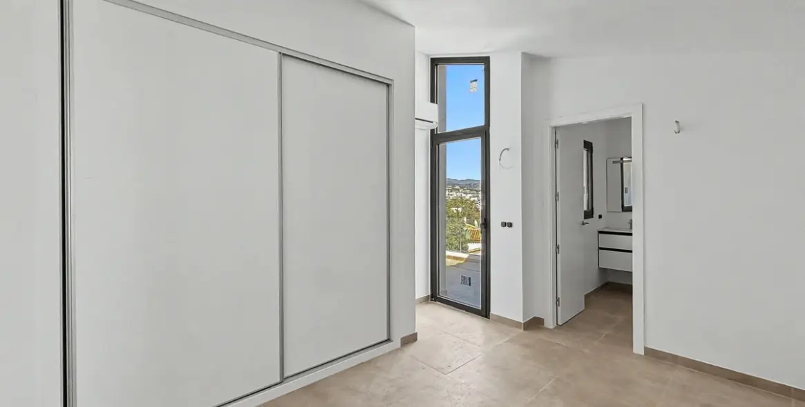 Venta de casa pareada en Estepona 20