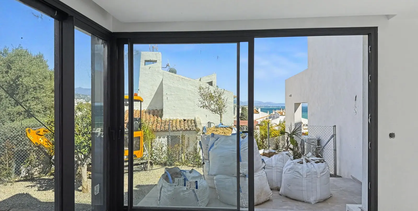 Sale of semi-detached house in Estepona 35