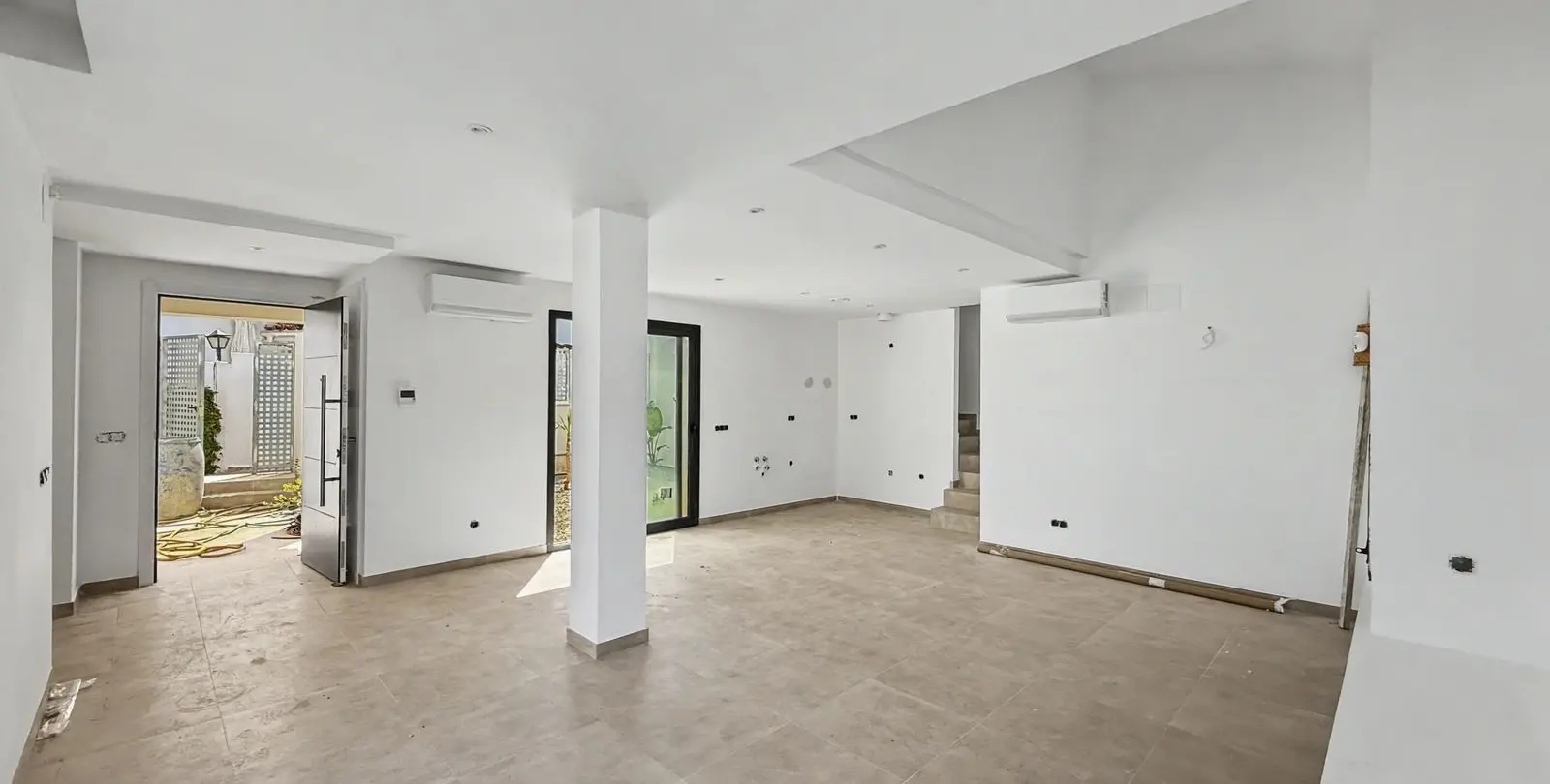 Sale of semi-detached house in Estepona 36