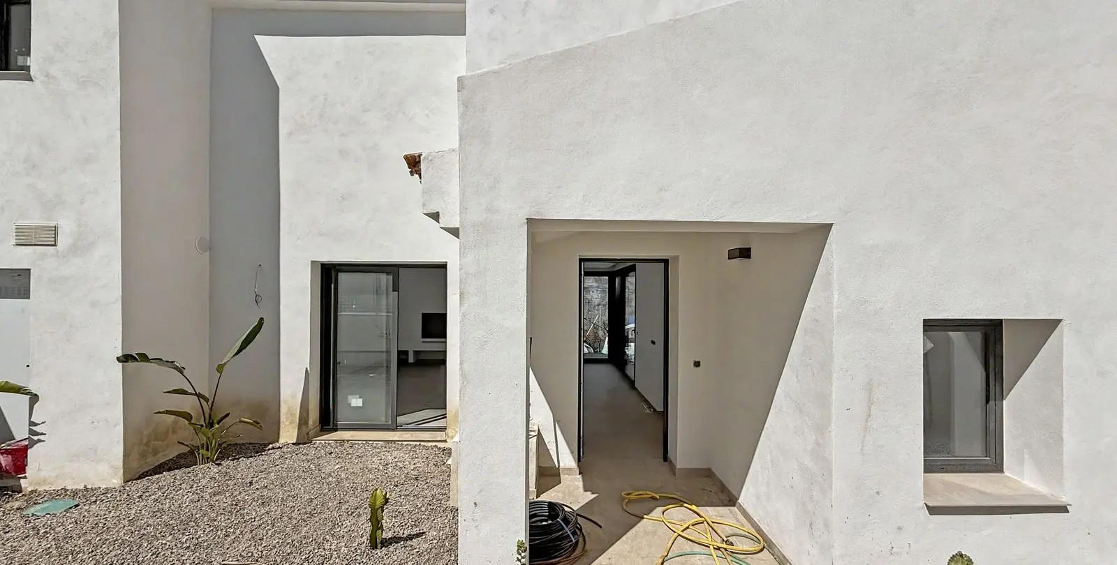 Sale of semi-detached house in Estepona 50
