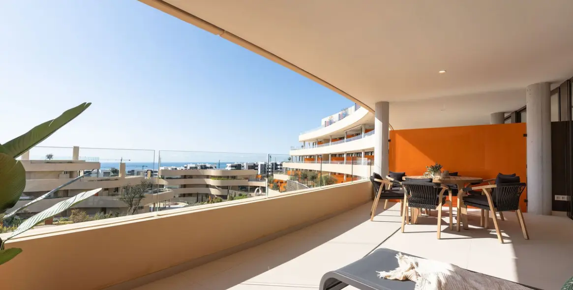 Продажа апартаментов на среднем этаже в Higueron 2