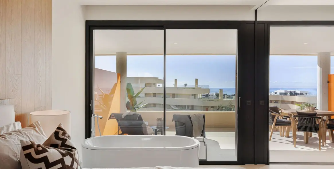 Продажа апартаментов на среднем этаже в Higueron 17