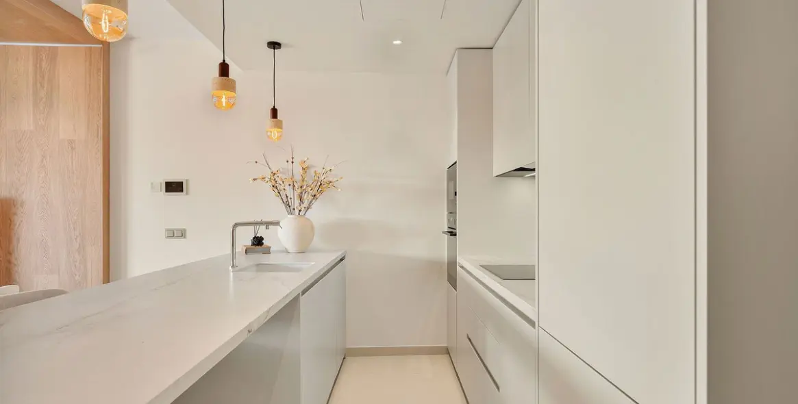 Продажа апартаментов на среднем этаже в Higueron 26