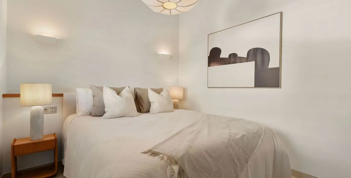 Продажа апартаментов на среднем этаже в Higueron 30