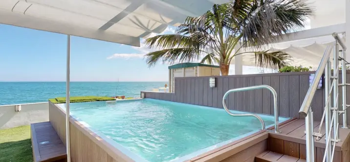 Venta de dúplex en Estepona 1