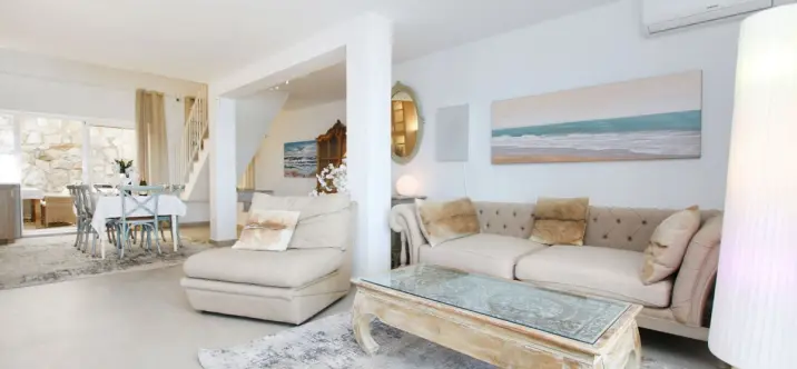 Venta de dúplex en Estepona 3