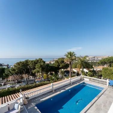Venta de villa independiente en La Cala de Mijas