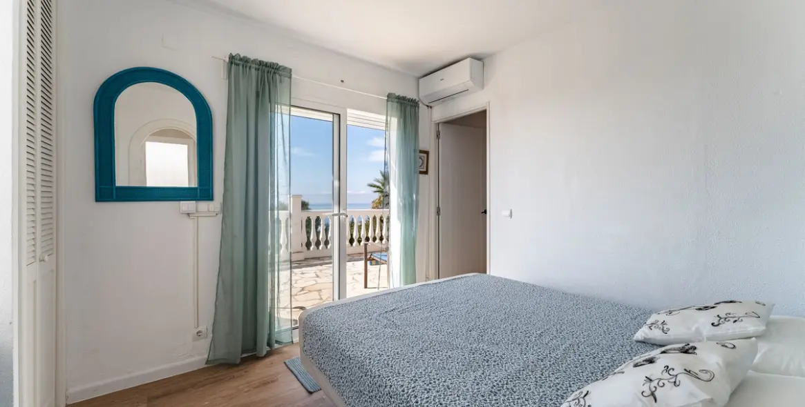 Venta de villa independiente en La Cala de Mijas 10