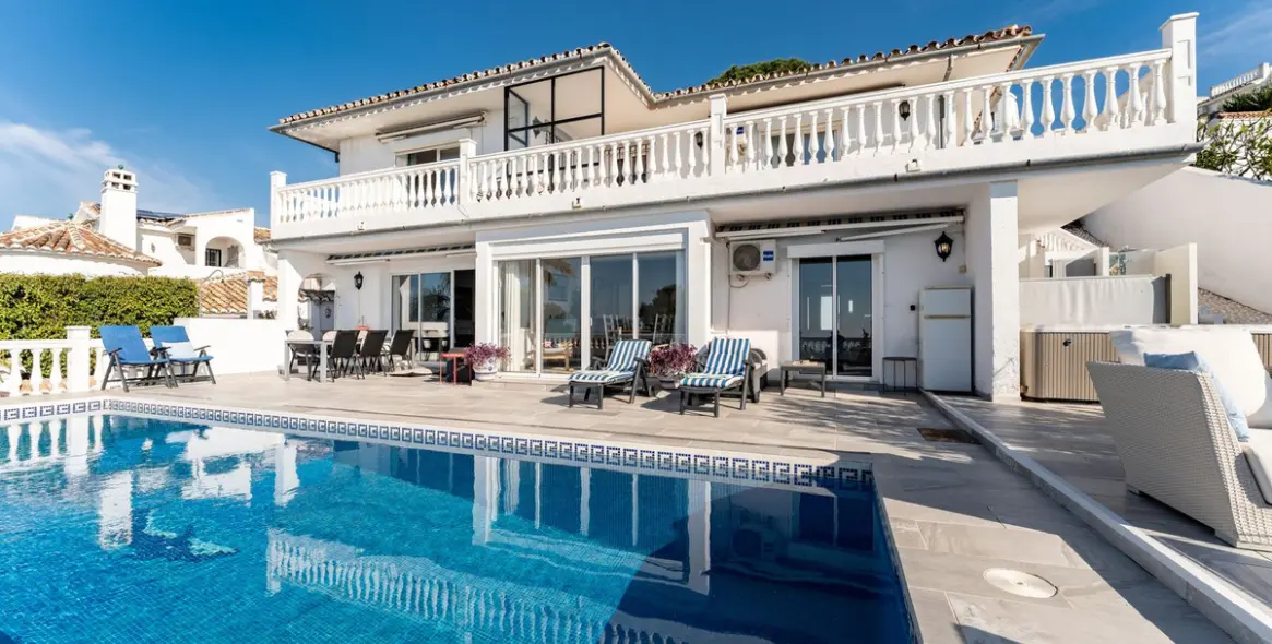 Venta de villa independiente en La Cala de Mijas 13