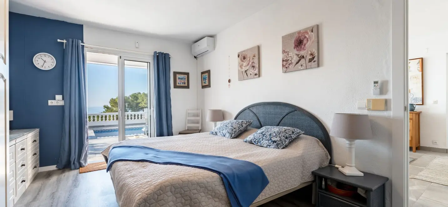 Sale of detached villa in La Cala de Mijas 3