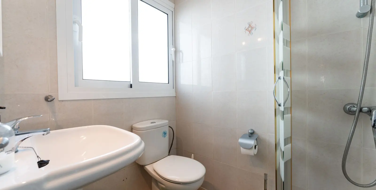 Sale of detached villa in La Cala de Mijas 12