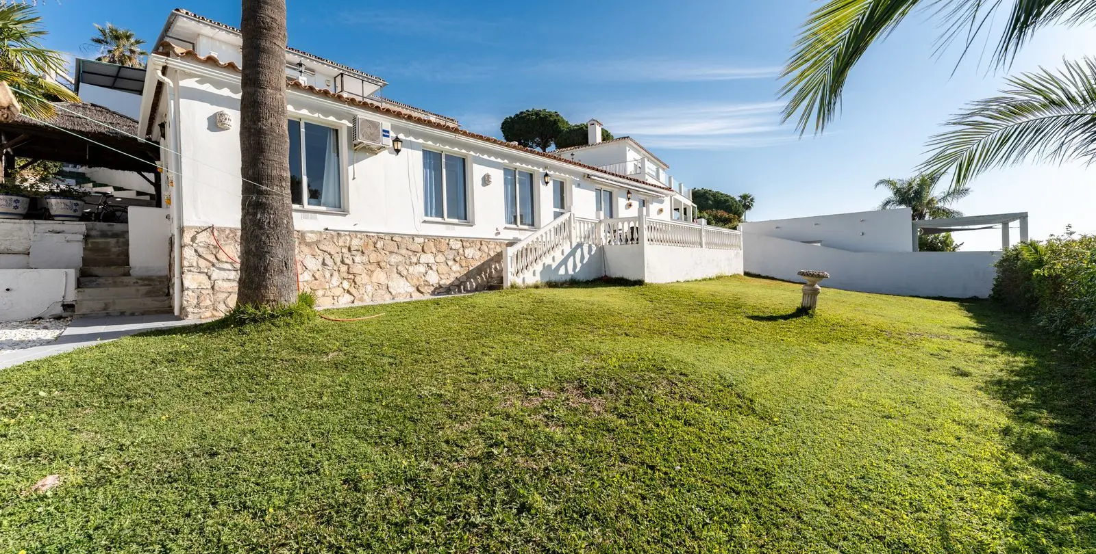 Sale of detached villa in La Cala de Mijas 17