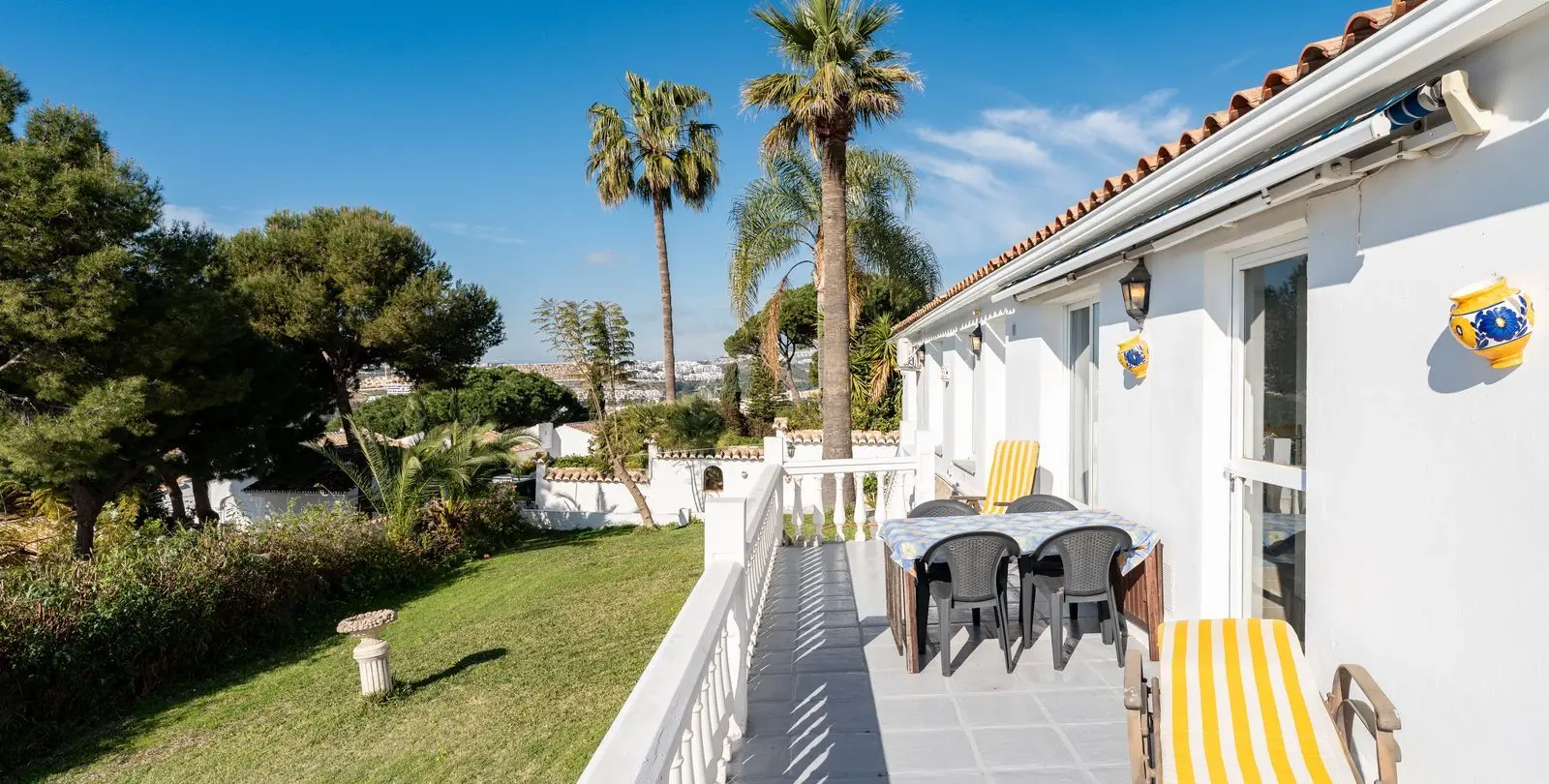 Sale of detached villa in La Cala de Mijas 24