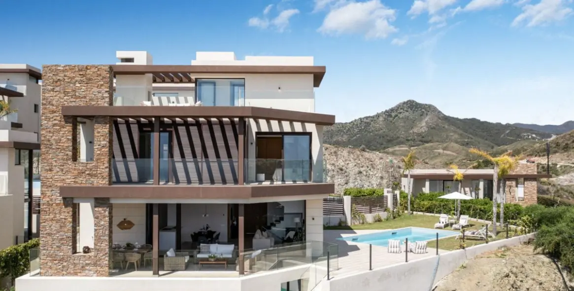 Venta de villa independiente en Benahavís 3