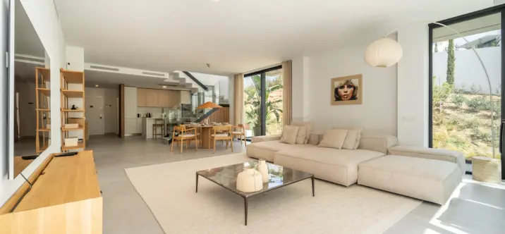 Venta de ático dúplex en Marbella 1