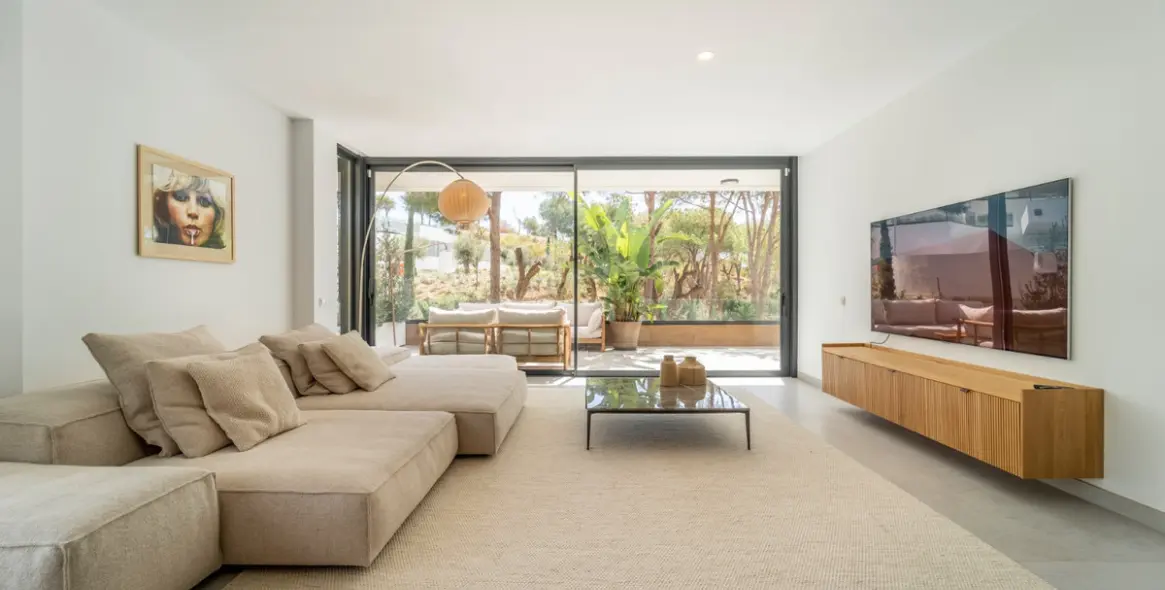 Venta de ático dúplex en Marbella 17