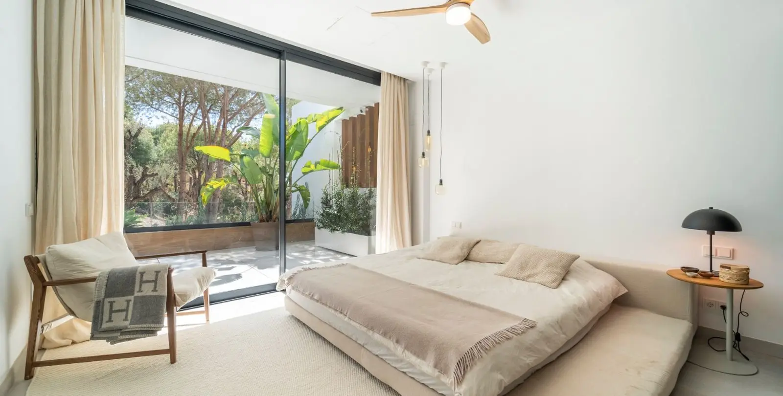 Sale of penthouse duplex in Marbella 8