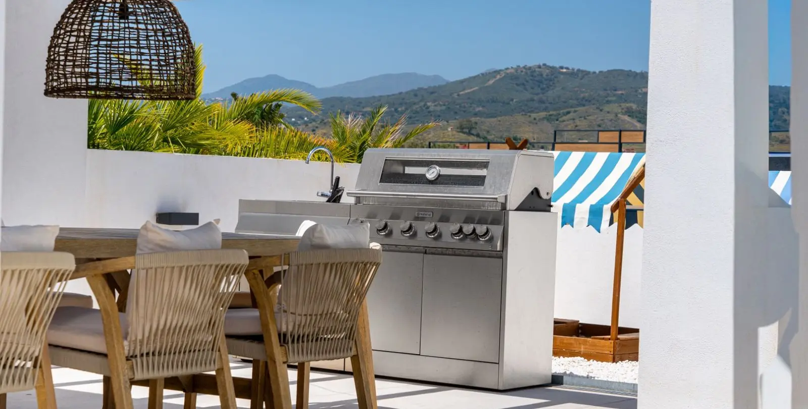 Sale of penthouse duplex in Marbella 38