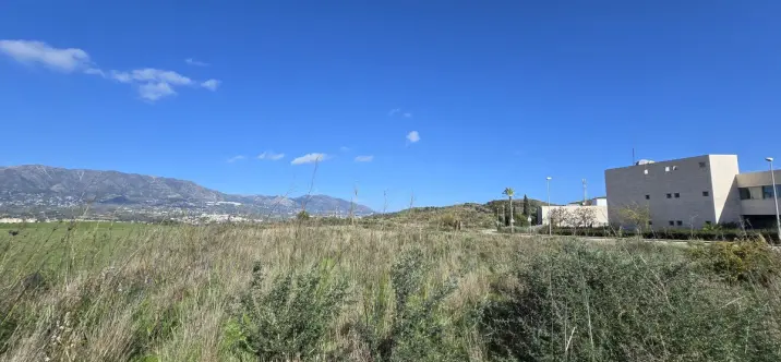Venta de parcela residencial en La Cala de Mijas 2