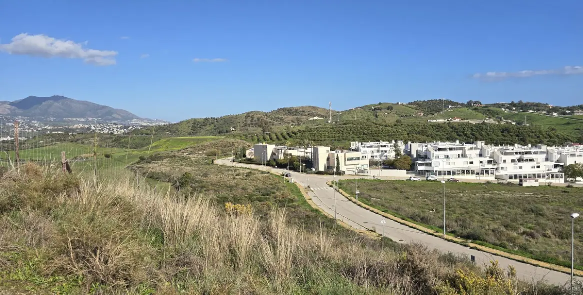 Venta de parcela residencial en La Cala de Mijas 15
