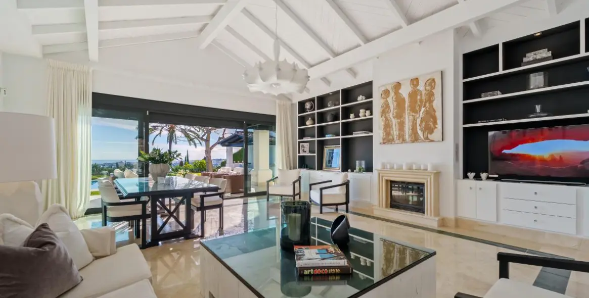 Venta de villa independiente en Nueva Andalucía 32