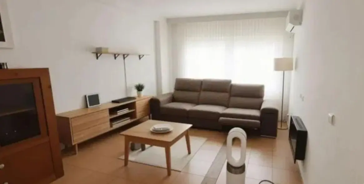 Sale of ground floor apartment in Estepona 1