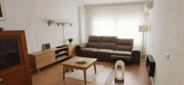 Sale of ground floor apartment in Estepona 0