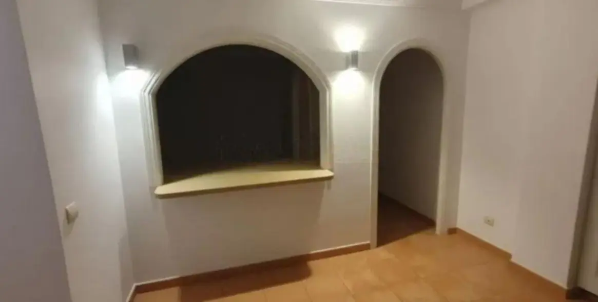 Sale of ground floor apartment in Estepona 9