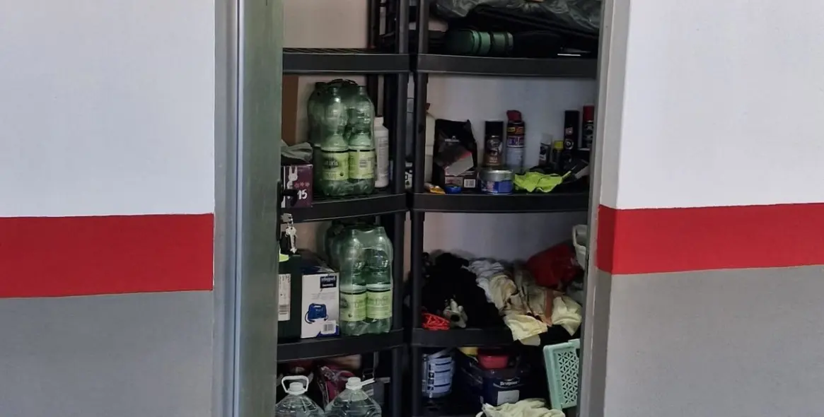 Продажа апартаментов на первом этаже в Calahonda 27