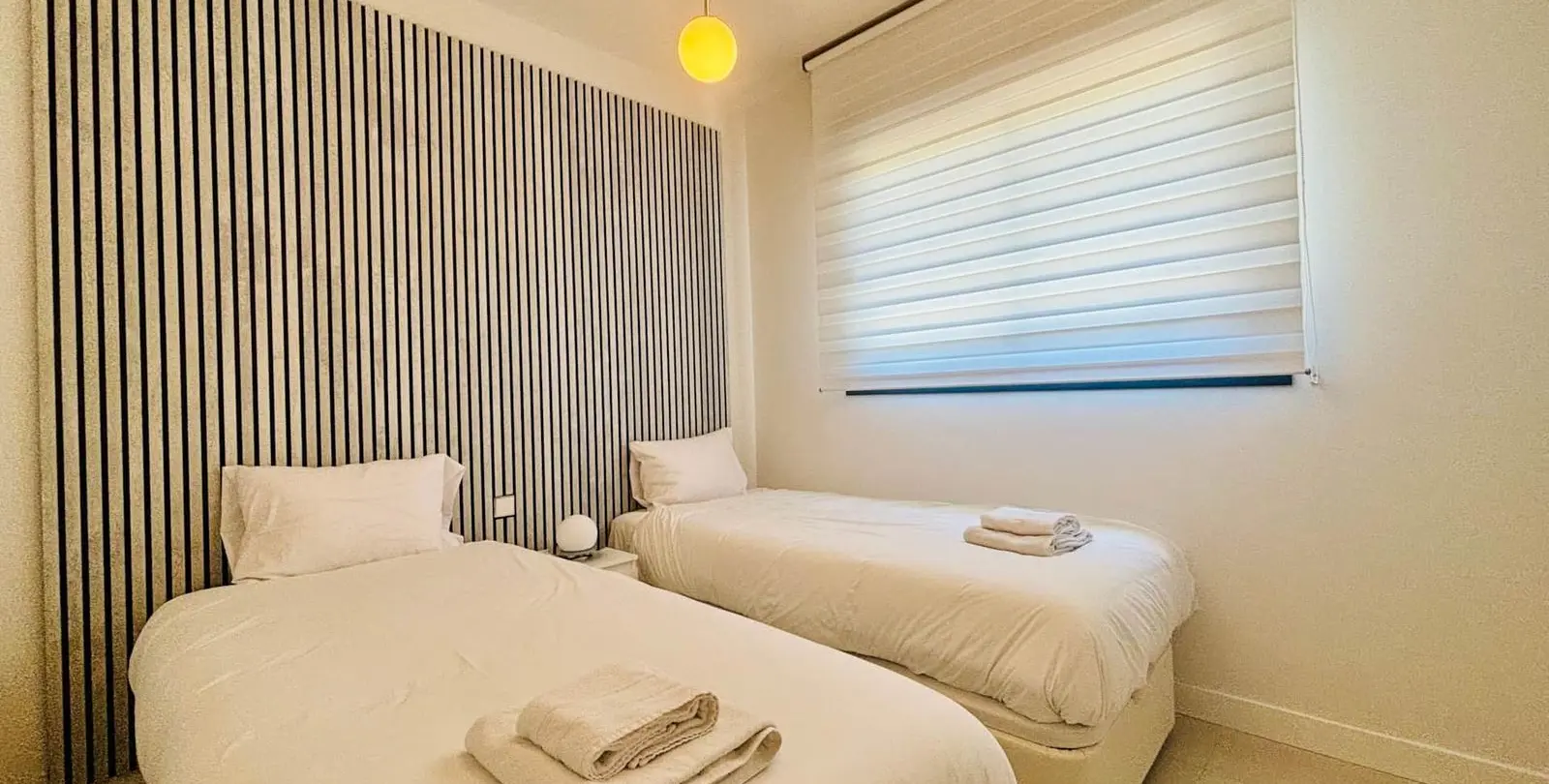 Sale of middle floor apartment in La Cala de Mijas 18