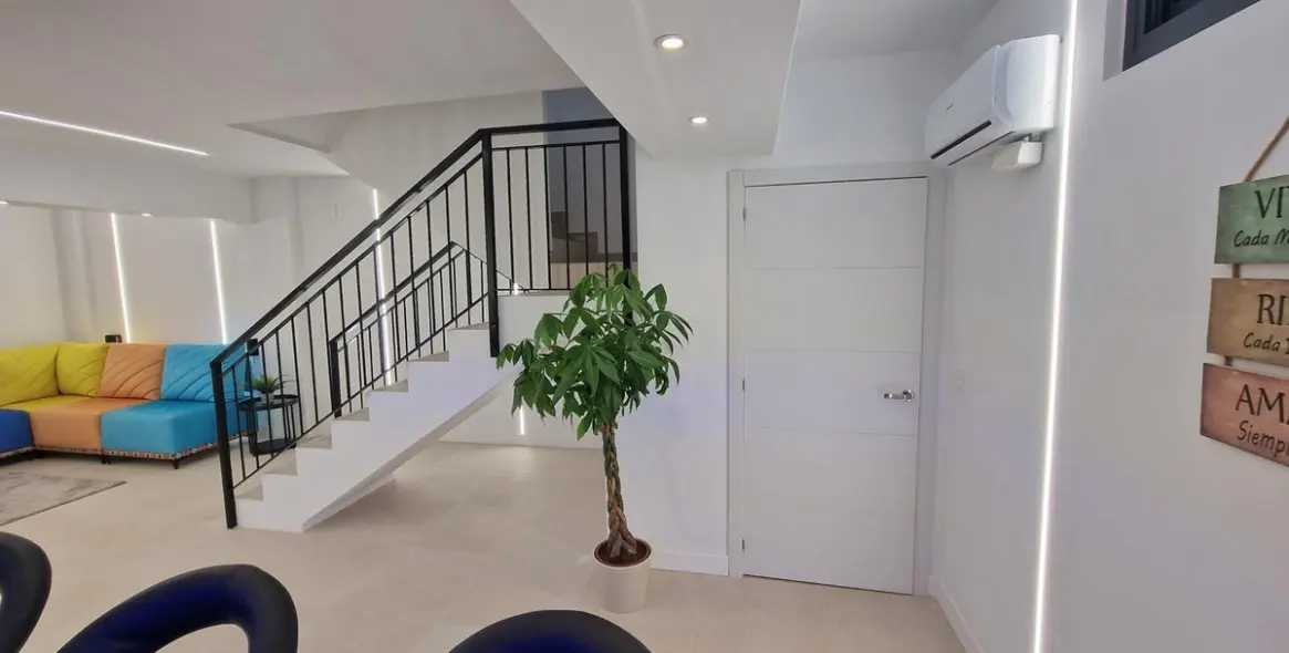 Продажа таунхауса в Alhaurín de la Torre 23