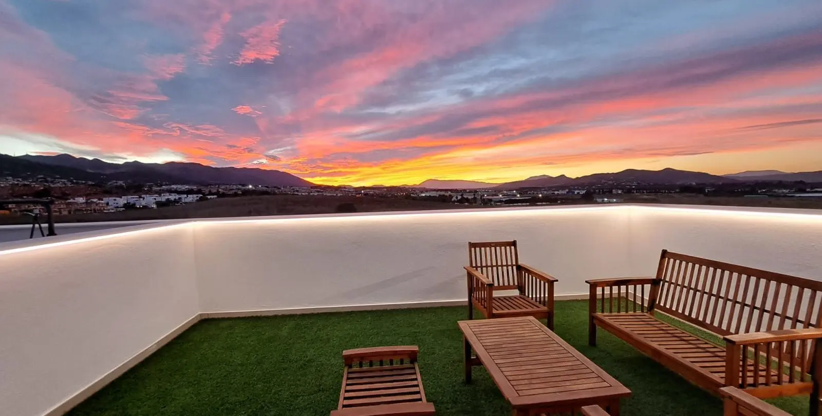Sale of townhouse in Alhaurín de la Torre 1