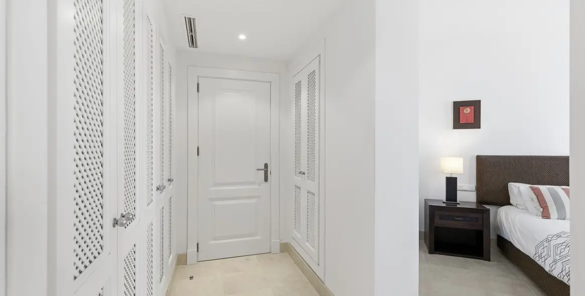 Продажа апартаментов на первом этаже в Nueva Andalucía 8