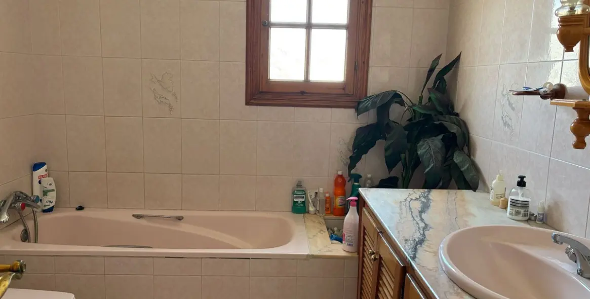 Продажа таунхауса в Estepona 25