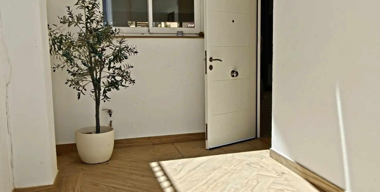 Sale of townhouse in Atalaya 9